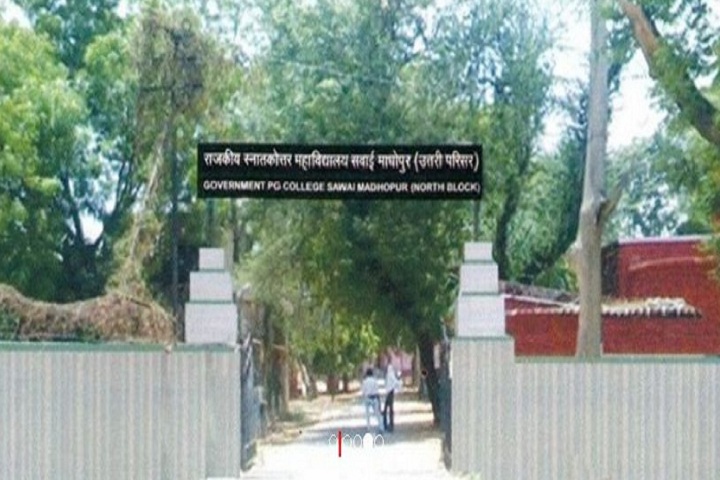 https://cache.careers360.mobi/media/colleges/social-media/media-gallery/22419/2020/10/17/Campus Entrance Gate View of Shaheed Captain Ripudaman Singh Government College Sawai Madhopur_Campus-View.jpg